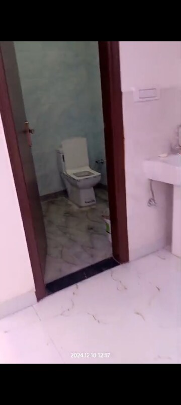 Bathroom in 4 BHK Builder Floor at Sant Nagar – for Rent