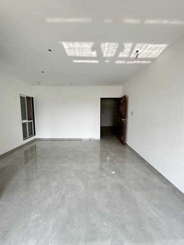 Room in 1 BHK Apartment at Majesty Olympus Towers, Vasai East – for Sale