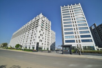  Office Space – Exterior View View at Makarba - for Rent