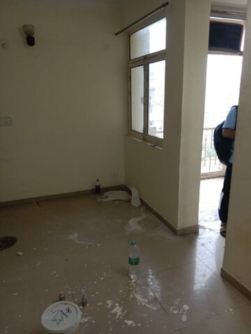 Room in 2 BHK Apartment at Nitishree Aura Chimera, Raj Nagar Extension – for Rent