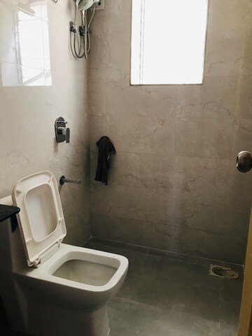 Attached Bathroom in 2 BHK Apartment at Alka Manisha CHS, Kandarpada – for Rent