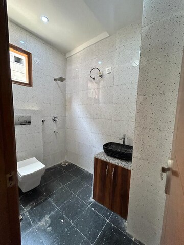 Attached Bathroom in 3 BHK Builder Floor at Peer Mucchalla – for Rent