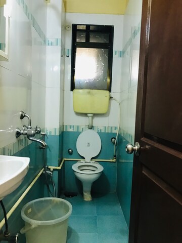 Attached Bathroom in 1.5 BHK Apartment at Vrishi Complex, Kandarpada – for Rent