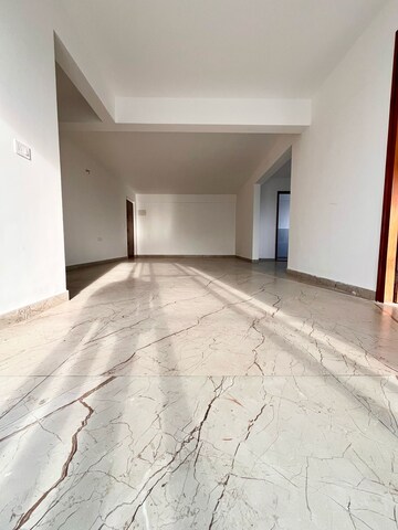 Room in 3 BHK Apartment at Indiranagar – for Sale