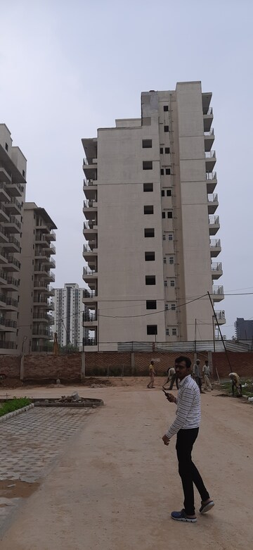 3 BHK Apartment – Exterior View View at Pivotal Paradise, Sector 62 - for Sale