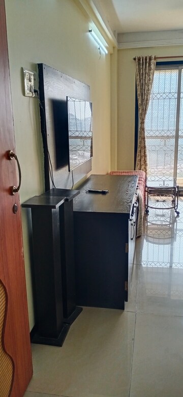 Room in 2 BHK Apartment at Ravechi Heights, Kharghar – for Rent