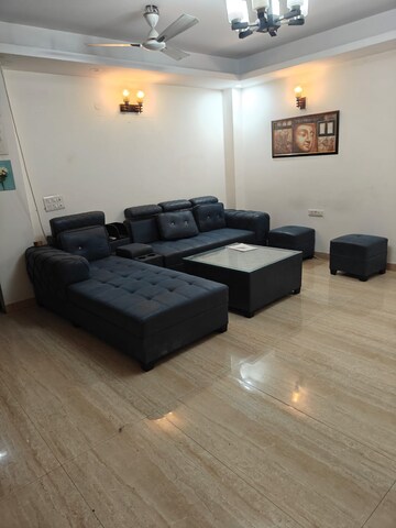 Living Room in 1.5 BHK Builder Floor at Greater Kailash ii – for Rent