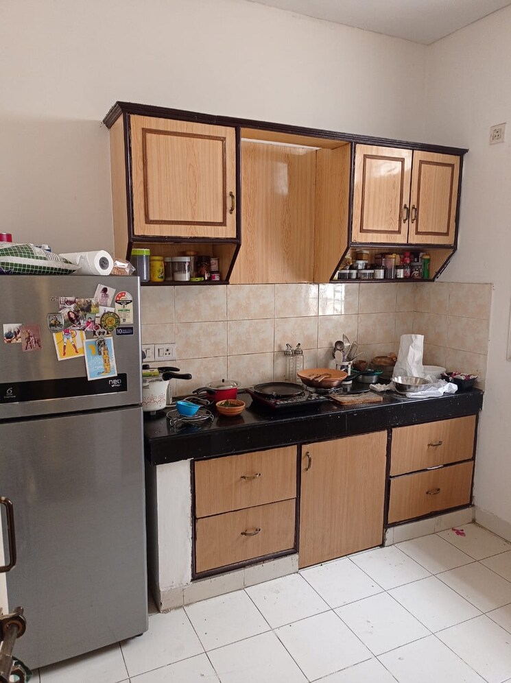 Kitchen, unitech-south-city-ii 3 Bedroom 1765 Sq.Ft. Builder Floor In Sector 50 Gurgaon 8298504