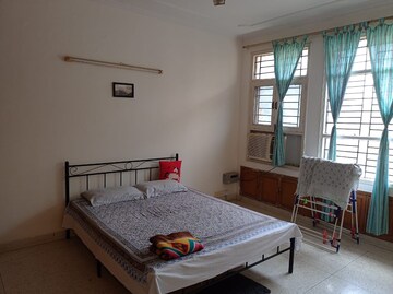 Bedroom in 3 BHK Builder Floor at Unitech South City II, Sector 50 – for Rent