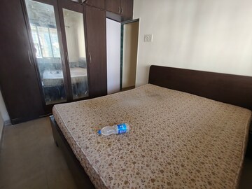 Bedroom in 2 BHK Apartment at Riddhi Garden, Malad East – for Rent