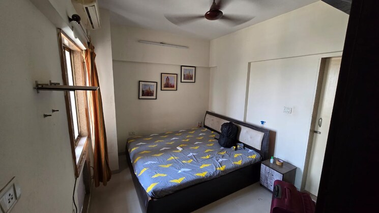 Master Bedroom, everest-world-aspen 2 Bedroom 850 Sq.Ft. Apartment In Dhokali Thane 8298538