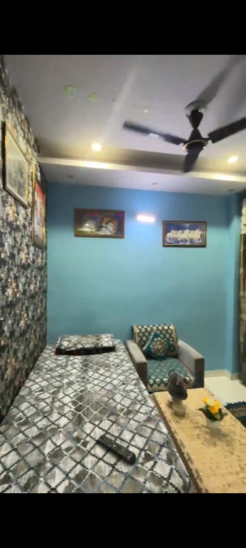 Bedroom in 1 BHK Builder Floor at Mahavir Enclave 1 – for Sale