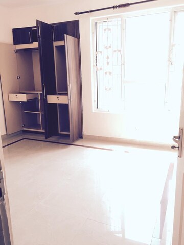 3 BHK Apartment For Rent in Orchid Petals, Sector 49