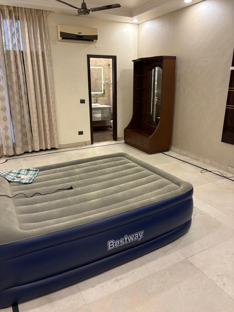 Bedroom, kalkaji 3 Bedroom 2050 Sq.Ft. Builder Floor In Kalkaji Delhi 8298664