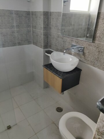 Attached Bathroom in Studio Apartment at Rajpur Road – for Rent