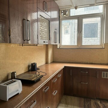 Kitchen in 2 BHK Builder Floor at Lajpat Nagar ii – for Rent