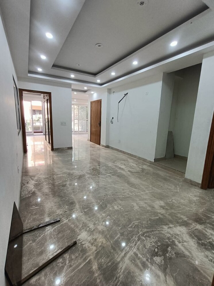 Room, sector 49 3 Bedroom 1452 Sq.Ft. Builder Floor In Sector 49 Faridabad 8298713