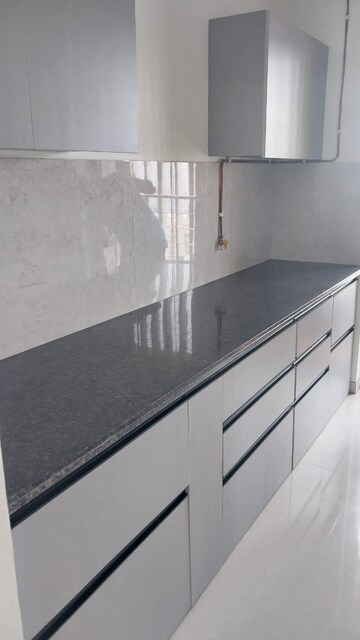 Kitchen in 2 BHK Apartment at Kalpataru Paramount, Kapur Bawdi – for Rent
