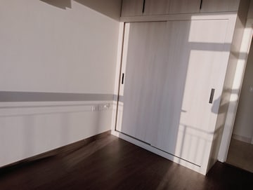 2.5 BHK Apartment For Rent in Ireo The Corridors, Sector 67a