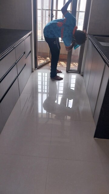 Kitchen in 2 BHK Apartment at Kalpataru Paramount, Kapur Bawdi – for Rent