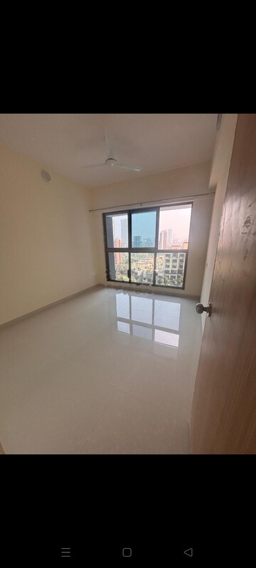 Room in 2 BHK Apartment at Rajesh Raj Infinia, Malad West – for Rent