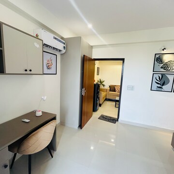 Room in 1 BHK Apartment at Redwood Magnus, Jeerota – for Rent