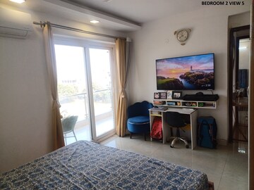 Bedroom in 3 BHK Builder Floor at AEZ Aloha, Sector 57 – for Rent