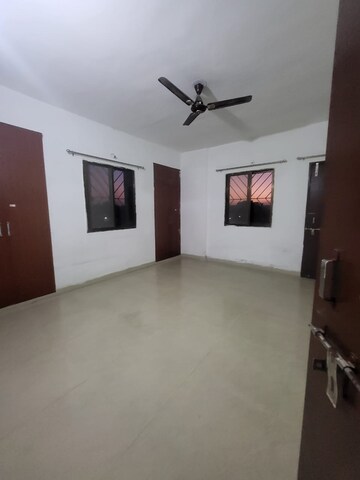 2 BHK Apartment For Rent in Morabadi