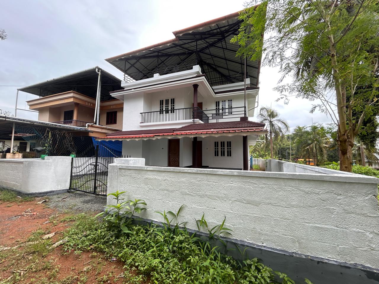 3 BHK Villa For Sale in Amala