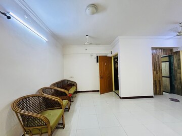 Living Room in 2 BHK Apartment at Seawoods – for Rent