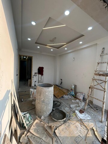 Team Area in 3 BHK Independent House at Sector 87 – for Sale