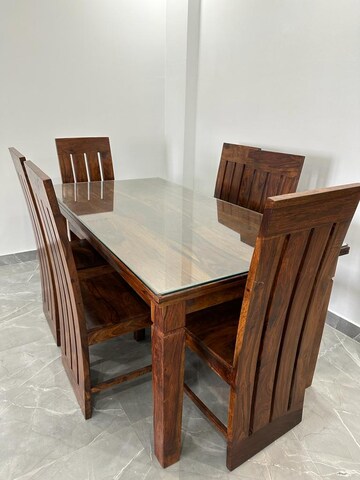 Furnished Amenities in 3 BHK Builder Floor at Vasant Kunj – for Rent