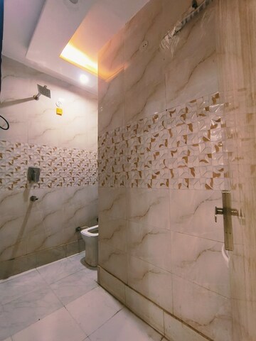 Bathroom in 2 BHK Builder Floor at Dwarka Mor – for Rent