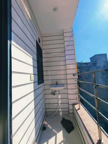 Balcony in 2 BHK Builder Floor at Dwarka Mor – for Rent