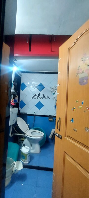 Attached Bathroom in 2 BHK Apartment at Seawoods – for Rent