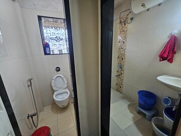 Bathroom in 1 BHK Apartment at Bandra West – for Rent