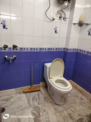 Bathroom in 2 BHK Apartment at Khirki Extension – for Rent