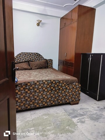 Bedroom in 2 BHK Apartment at Khirki Extension – for Rent