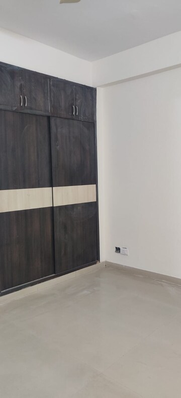Bedroom in 3 BHK Apartment at Puri Vip Floors, Sector 81 – for Rent