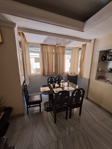 Living Room in 2 BHK Apartment at Khar West – for Rent