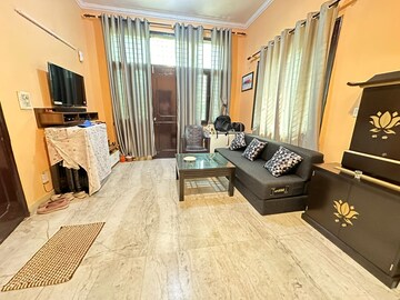 Living Room in 3 BHK Apartment at Sarvome Shree Homes, Sector 45 – for Rent