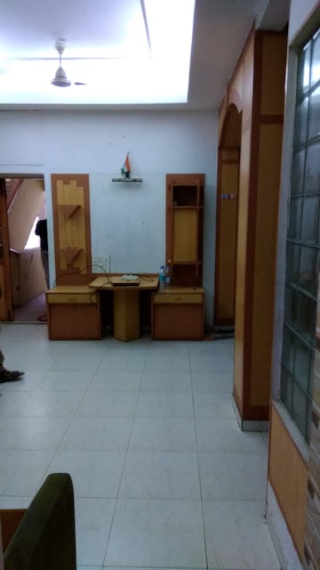 Room in 2 BHK Apartment at Navrangpura – for Rent