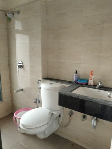 Bathroom in 1.5 BHK Apartment at Indiabulls Greens, New Panvel – for Rent