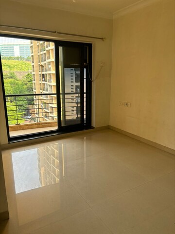 2 BHK Apartment For Rent in K Raheja Raheja Residency, Malad East