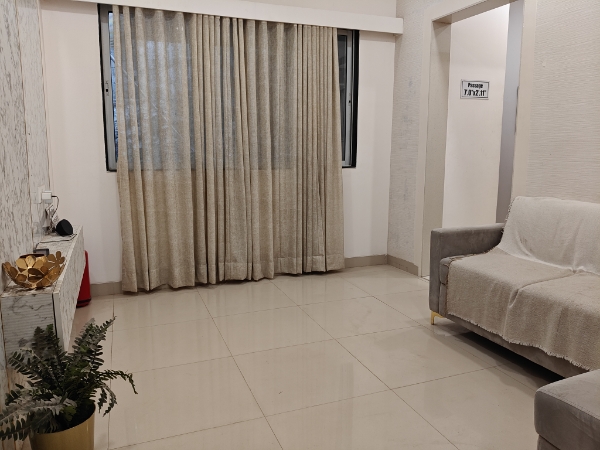 1 BHK + Servant Room Apartment For Sale in Kings Pride
