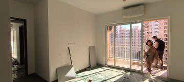 Room in 3 BHK Apartment at Shapoorji Pallonji Joyville Gurgaon, Sector 102 – for Rent