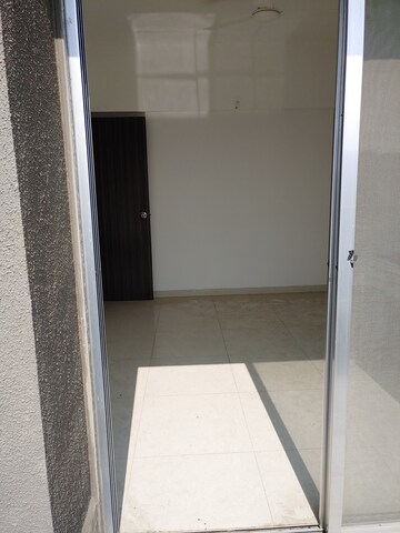 Room in 2 BHK Apartment at Bavdhan – for Sale