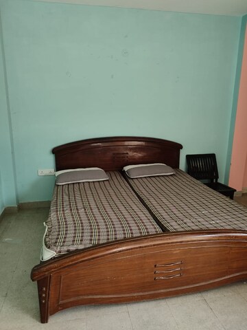 Bedroom in 1 RK Builder Floor at Sector 26 – for Rent