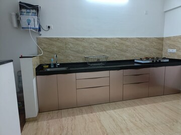 Room in 3 BHK Apartment at VTP Leonara, Mahalunge – for Rent