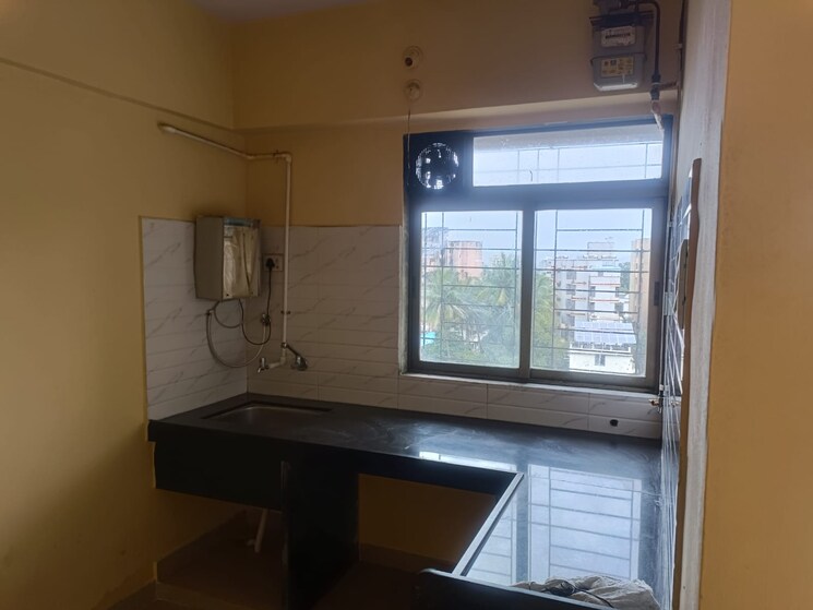 Kitchen, horizon-height 1 Bedroom 430 Sq.Ft. Apartment In Kasarvadavali Thane 8300357